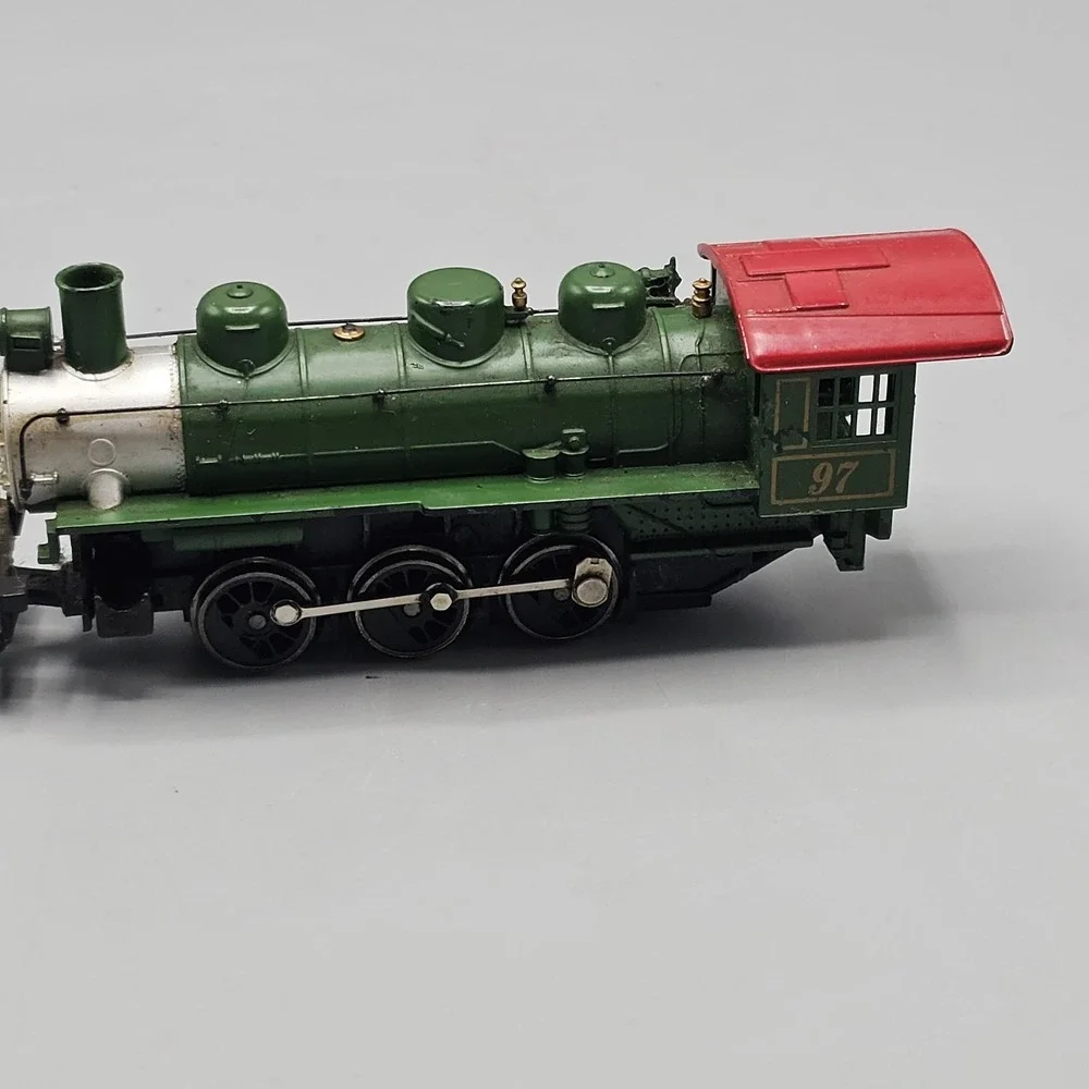 Bachmann HO Scale 0-6-0 Steam Engine 97  Smokes‎ & Lighted UNTESTED